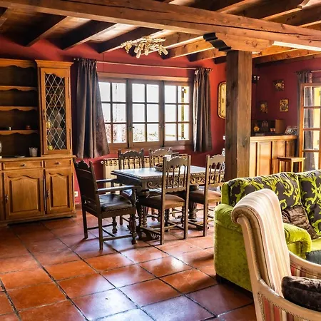 Casa Alseda En Merindades Vakantiehuis *